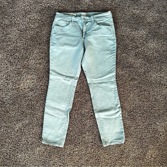 Universal Thread Women's Mint Green Mid Rise Skinny Jeans Size 8 - Picture 1 of 6